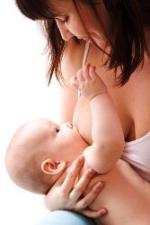 Самые нереальные заблуждение о кормлении ребенка грудью